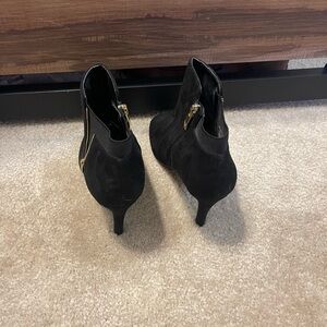 Liz Claiborne Black Heeled Ankle Boots